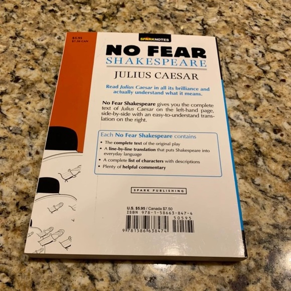 SparkNotes: No Fear Shakespeare: Julius Caesar Book - Picture 2 of 2